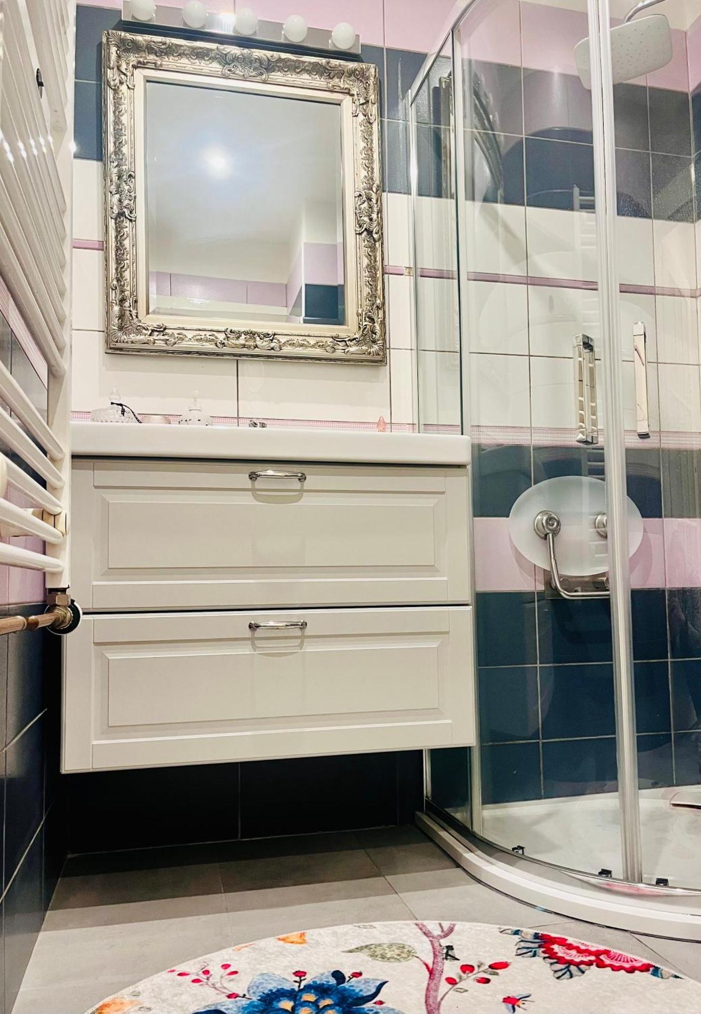Apartment Moderni Na Hluboke V Praze - Idealni Pro 4